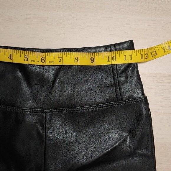 NWT LOVE FIRE Girl's black faux leather leggings - Picture 6 of 12